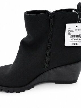 St. John's Bay NWT Black Wedge Ankle Booties Memory Foam Size 9.5